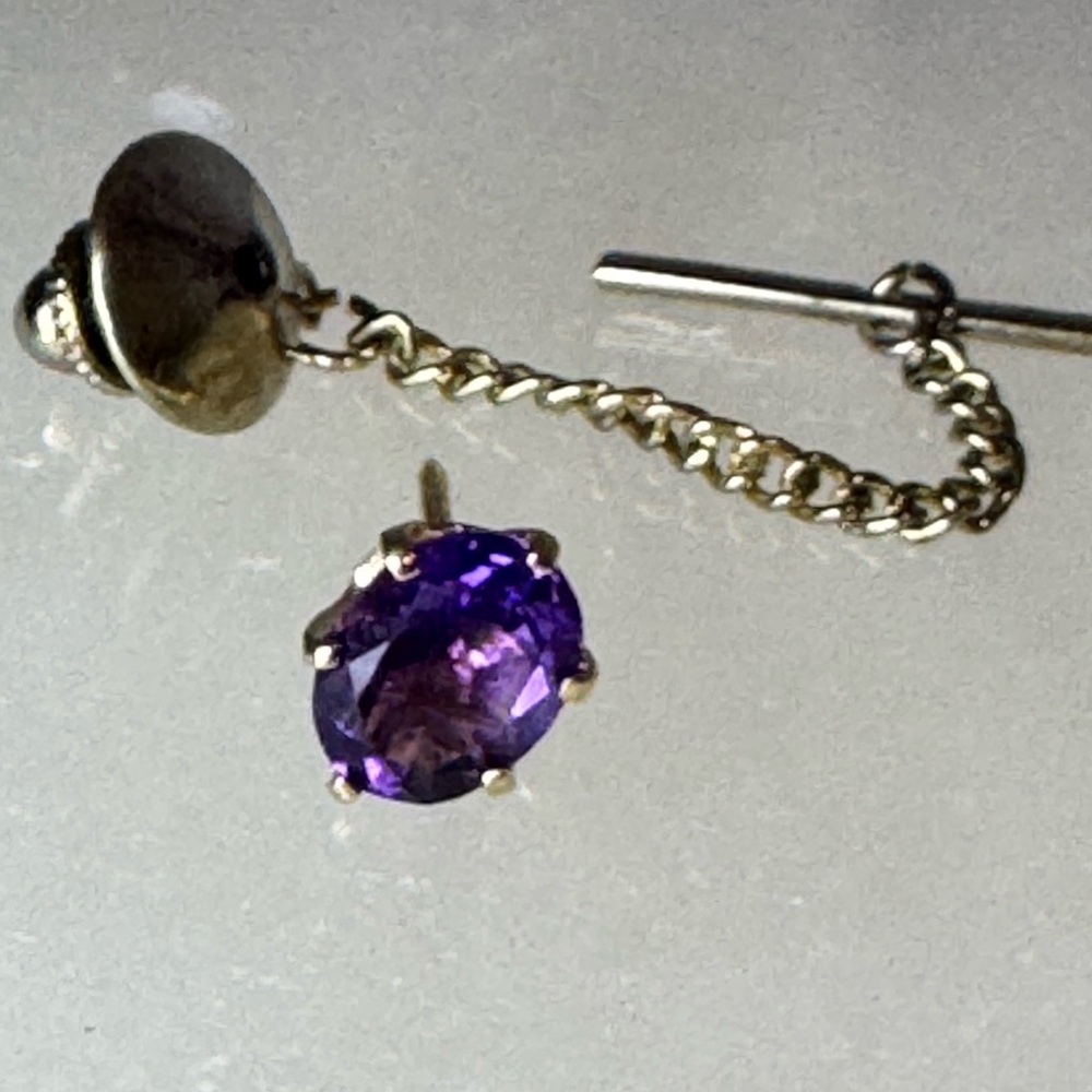 14K Solid Gold 8x10mm Oval Amethyst Solitaire Tie Tac Pin 1.3g w/ Safety Chain